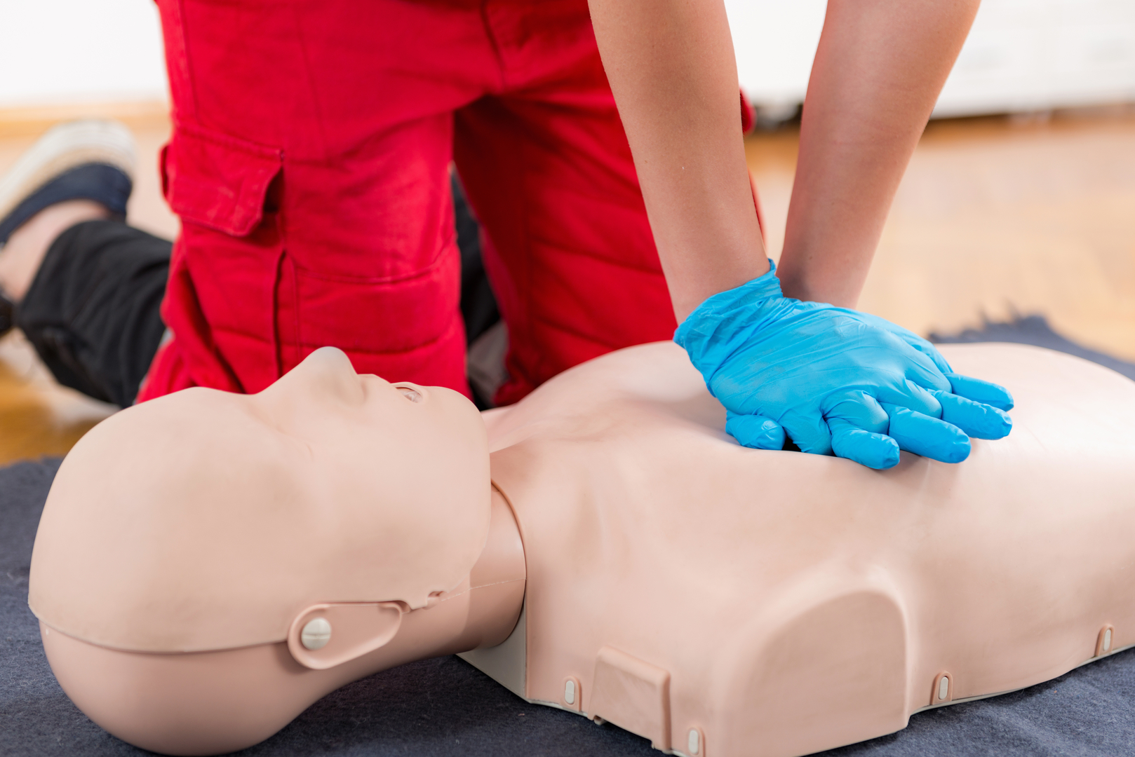 red-cross-cpr-first-aid-course